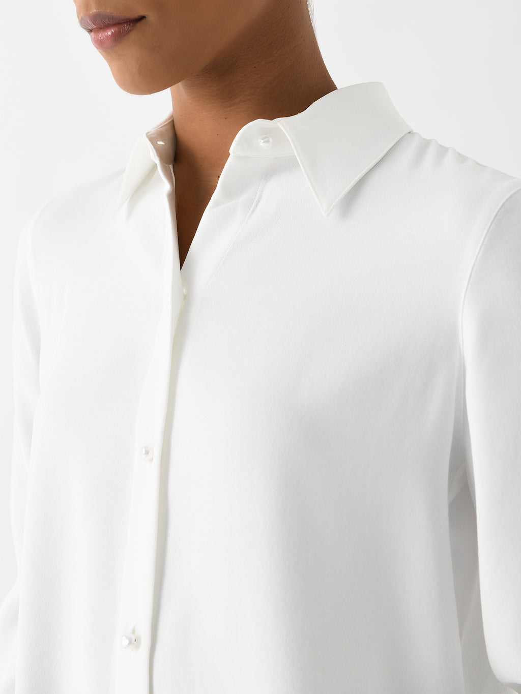 V060413003xOFFWHITE-alt4