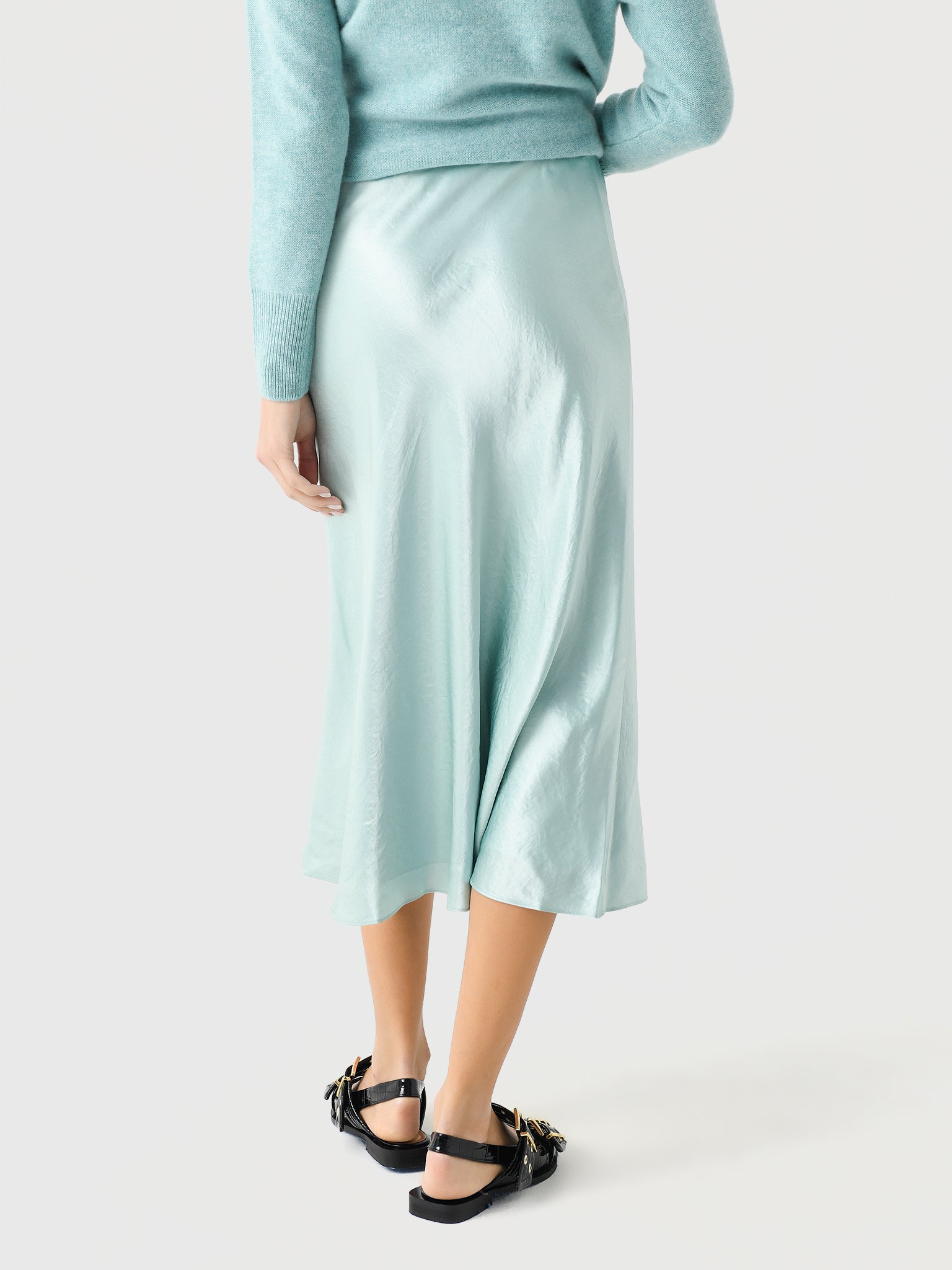 V061931000xAQUAMINERAL-alt3