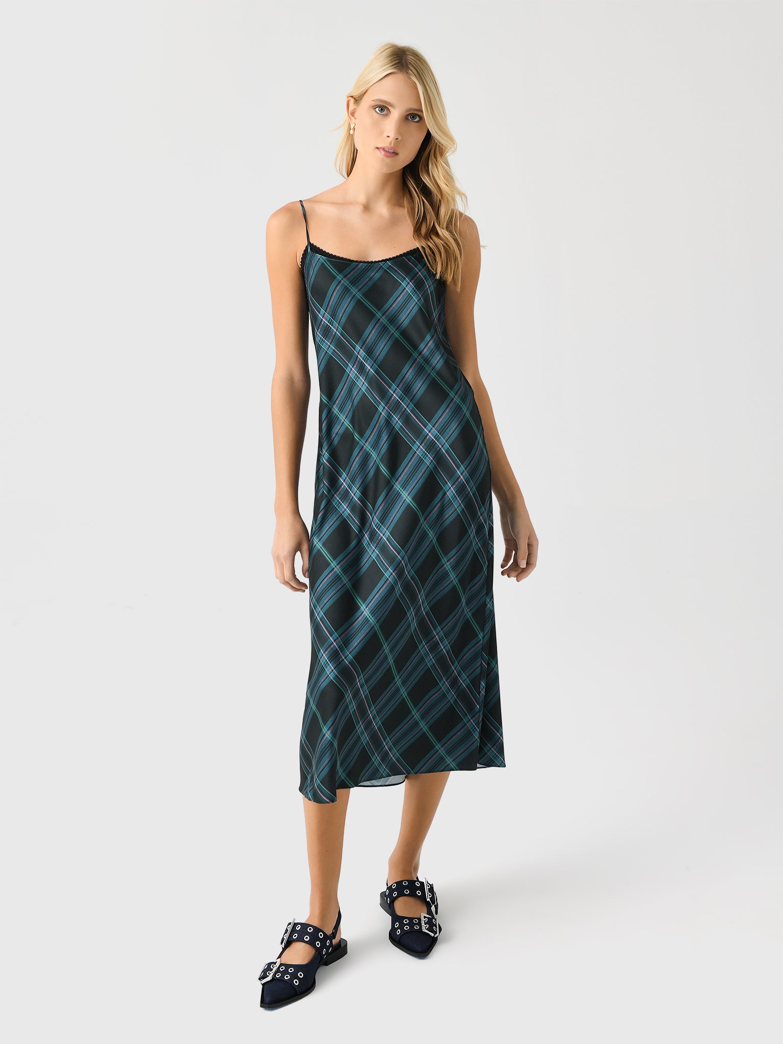 V066851932xJADEONYX-alt1