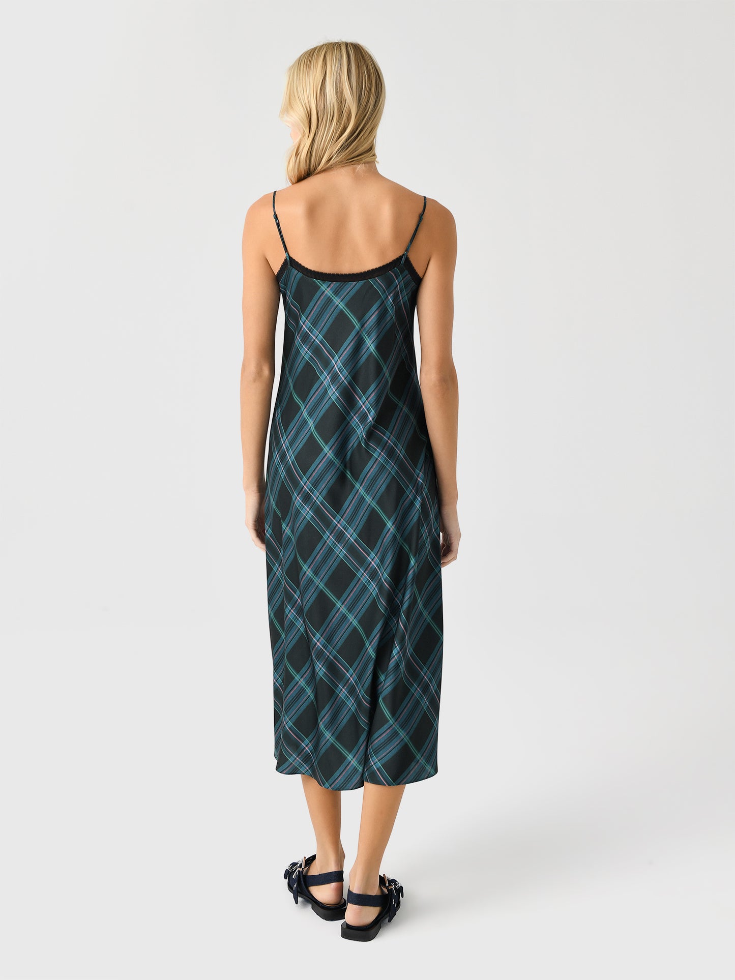 V066851932xJADEONYX-alt3