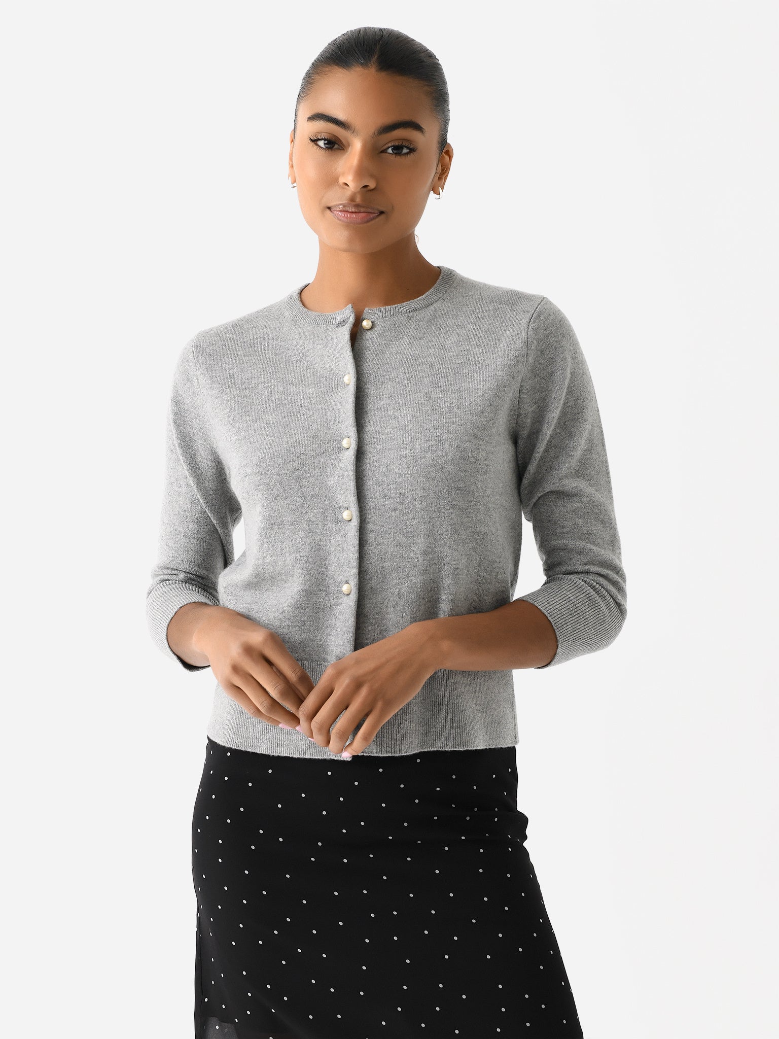 アパルトモン　Pearl botton Vneck Cardigan Pearl Button V Neck Cardigan | Karen Millen