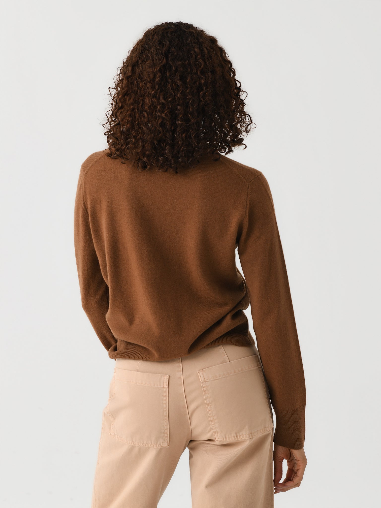 V067779665xALMOND-alt3