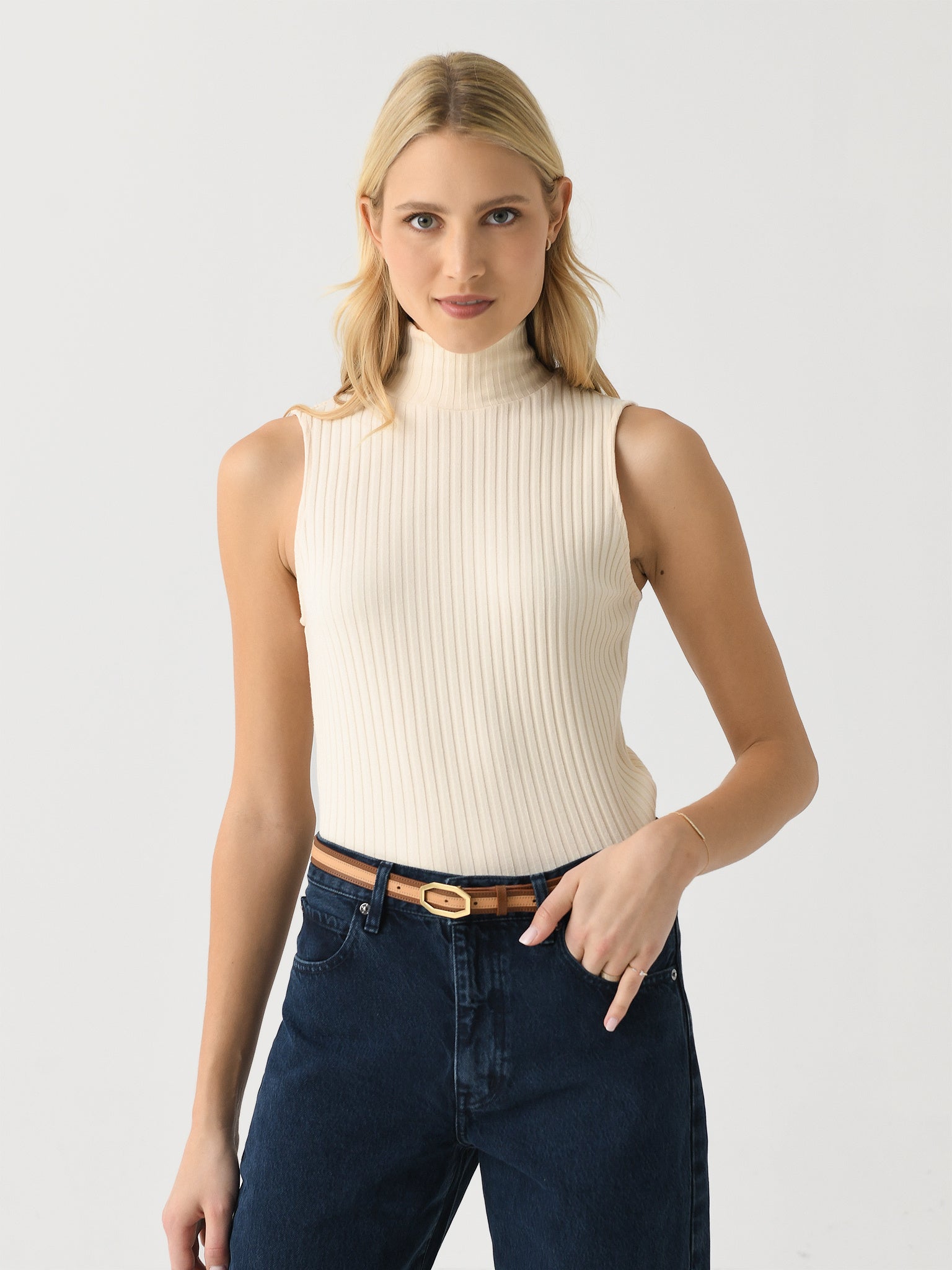 Vince Women's Rib Sleeveless Turtleneck Top - Saint Bernard