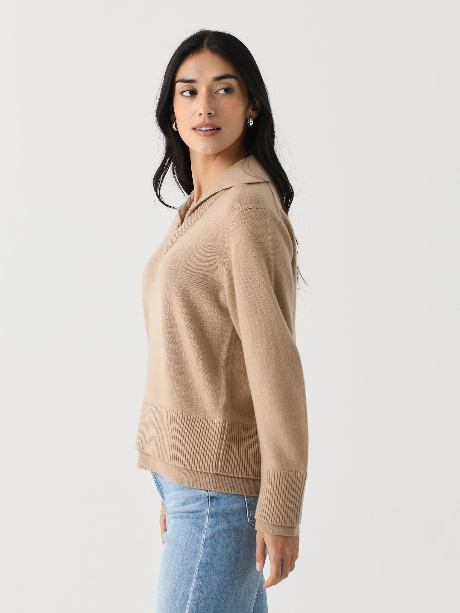 V087379674xCAMEL-alt2