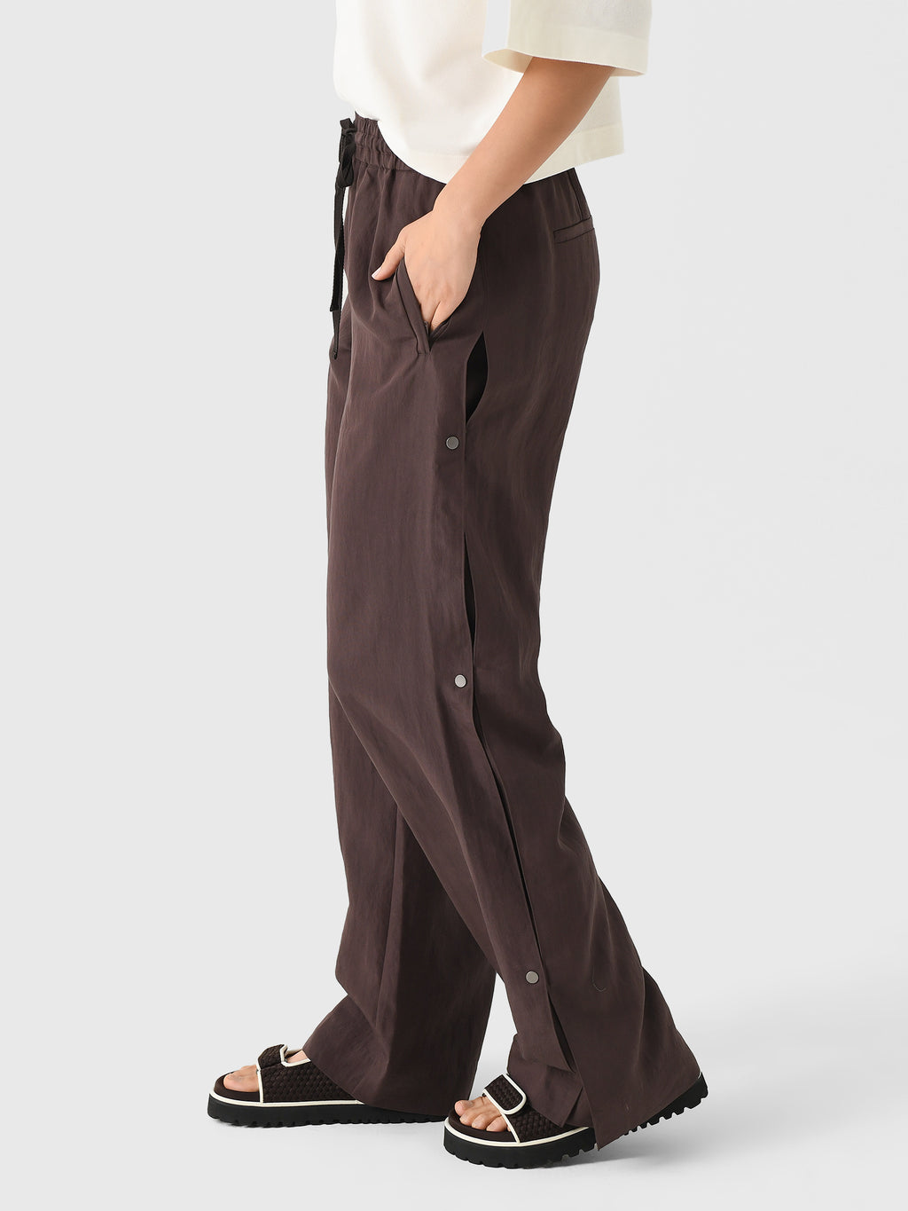 V099522424xDKCOFFEE-alt2