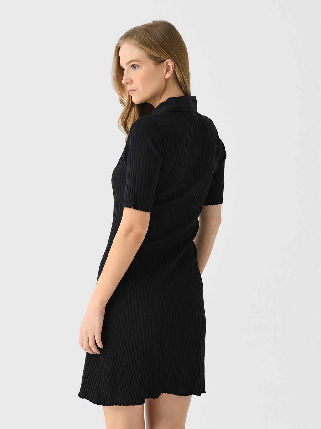 V119184796xBLACK-alt3