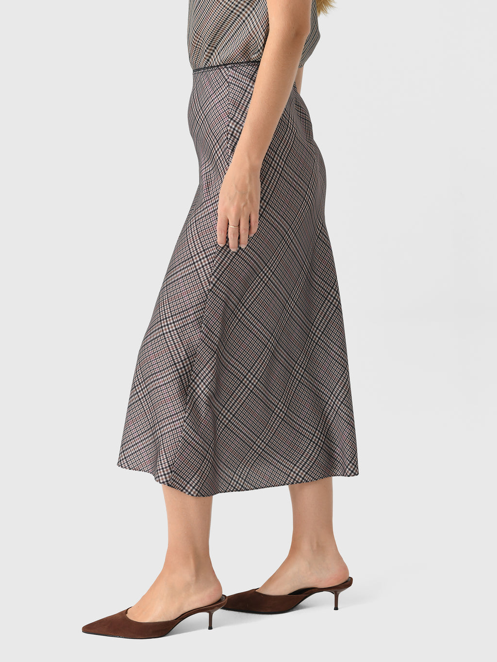 V144430960xMULTIPLAID-alt2