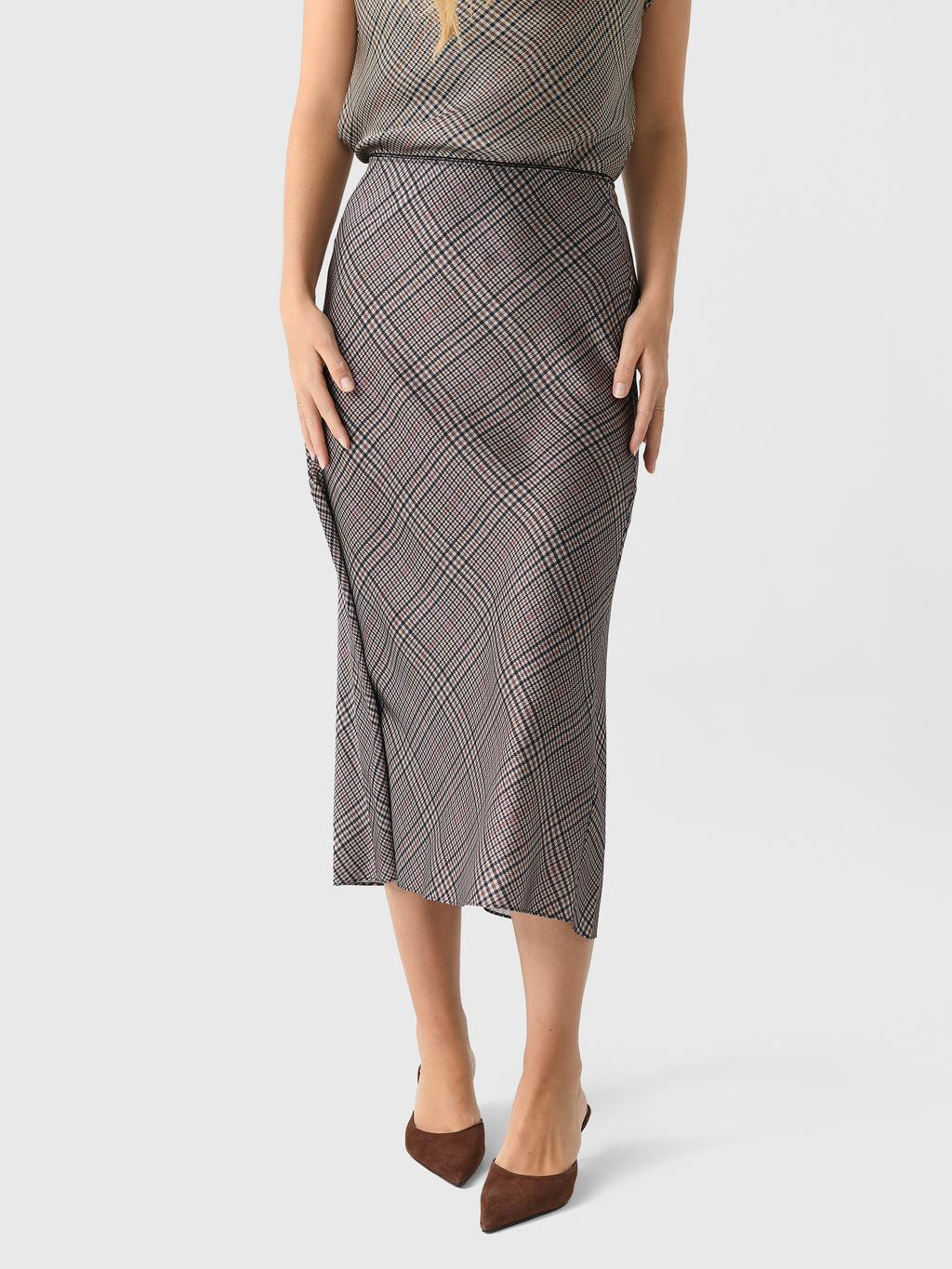 Vince Women's Pressed Plaid Shaped Hem Skirt - Saint Bernard