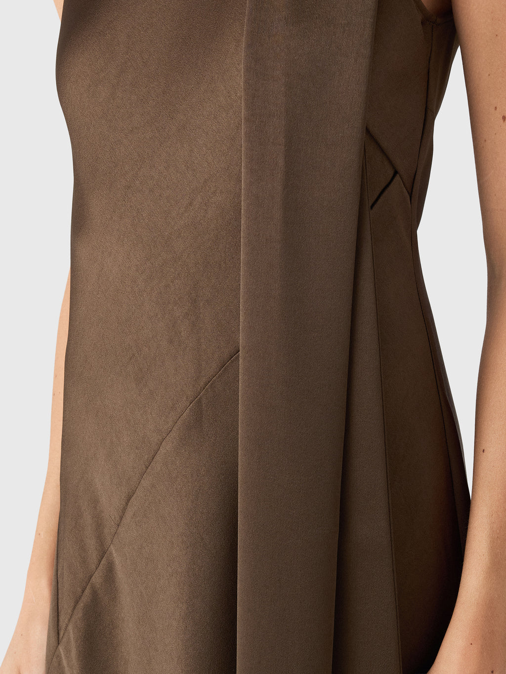 Vince Women's Satin Scarf-Neck Dress - Saint Bernard