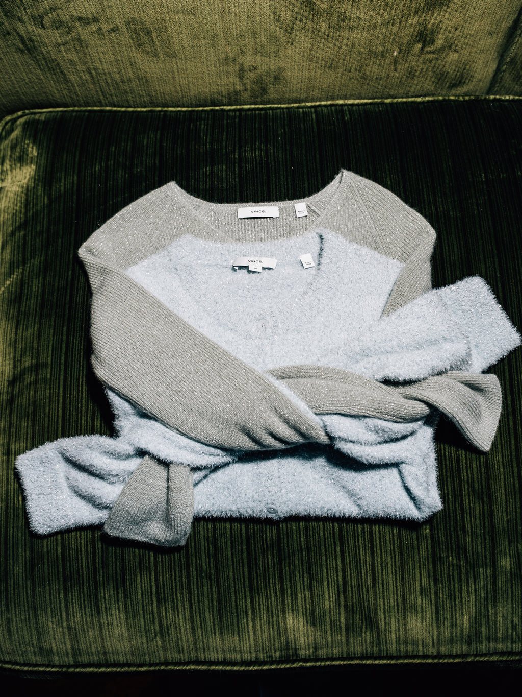 V163879827xLIGHTALOESTONE-alt1