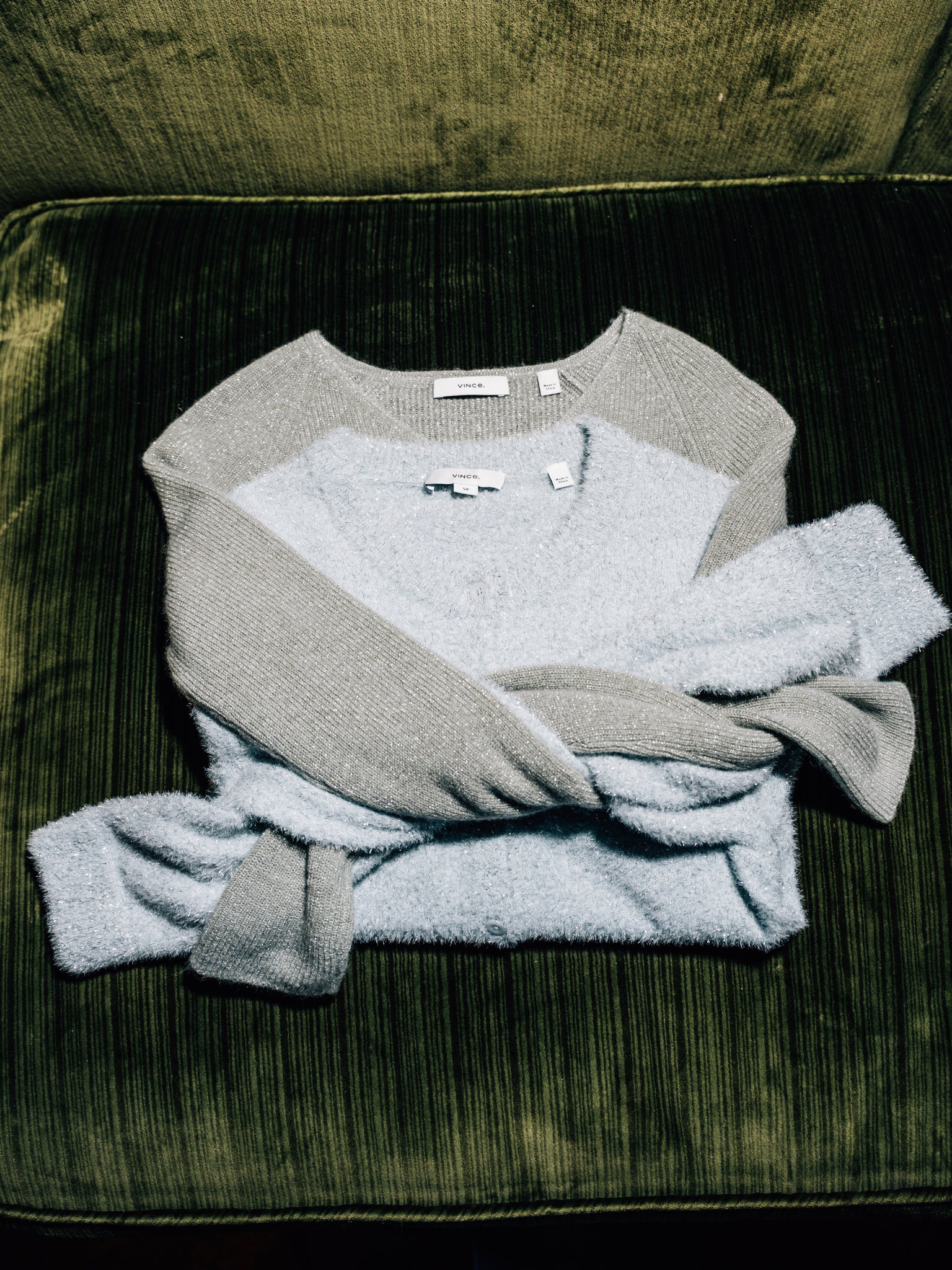 V163879827xLIGHTALOESTONE-alt1