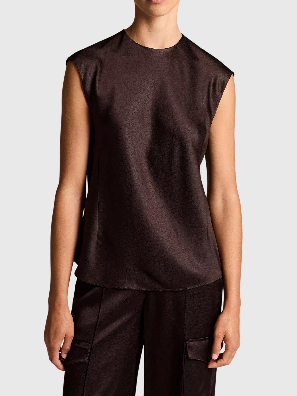 Vince Women's Satin Relaxed Cap-Sleeve Top - Saint Bernard