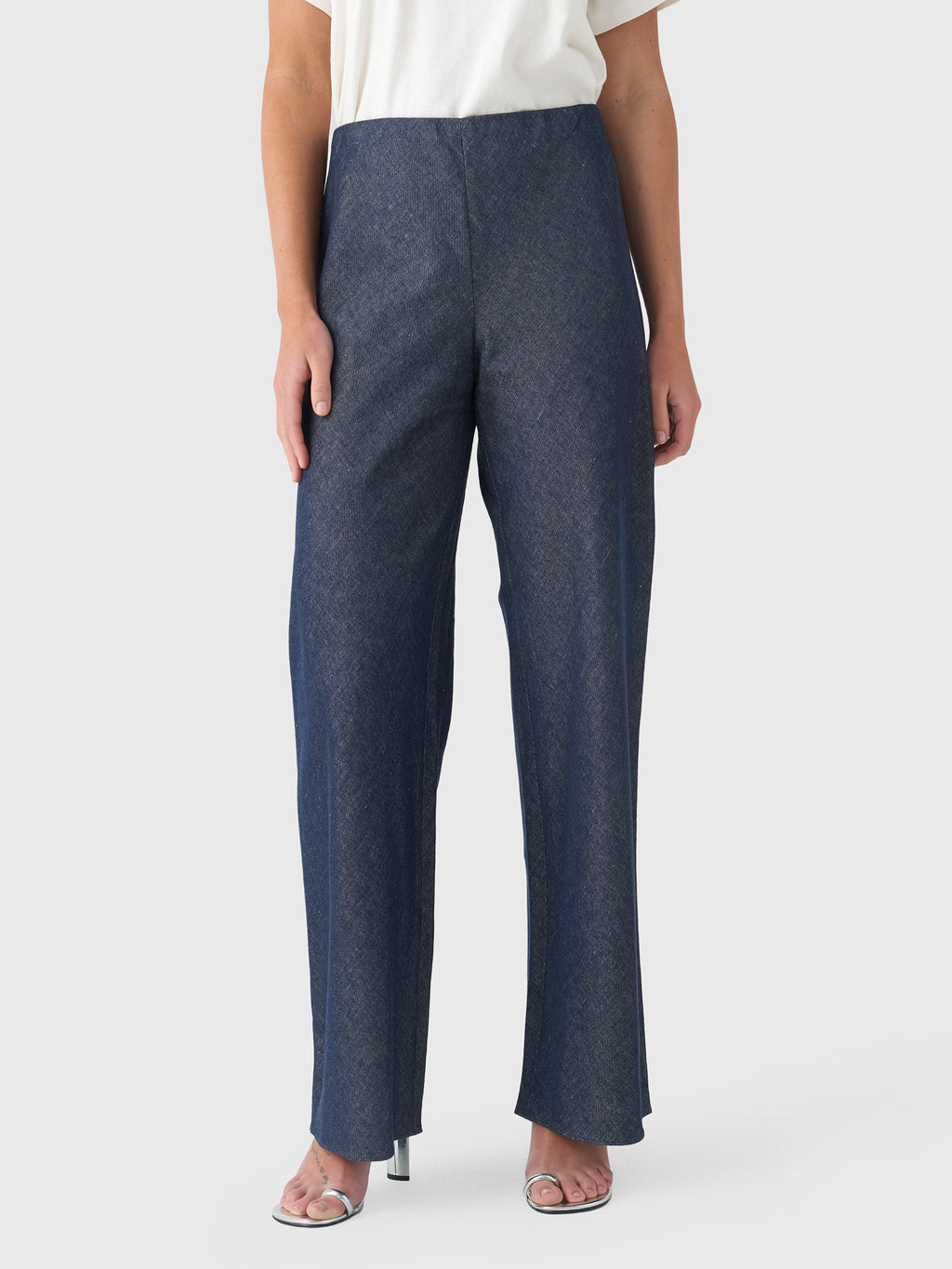Vince Women's Colette High-Rise Cotton-Linen Chambray Bias Pant - Saint Bernard
