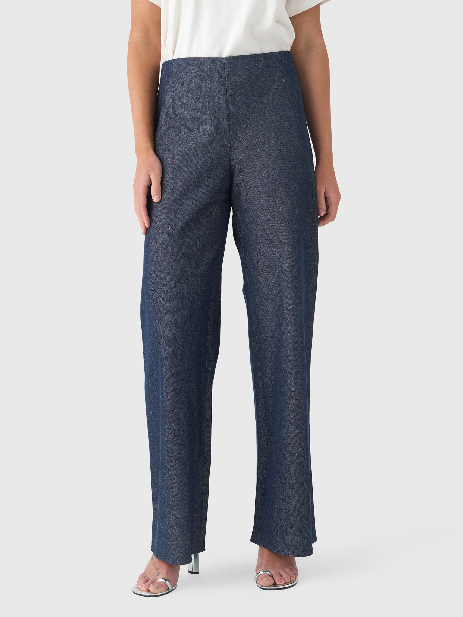 Vince Women's Colette High-Rise Cotton-Linen Chambray Bias Pant - Saint Bernard