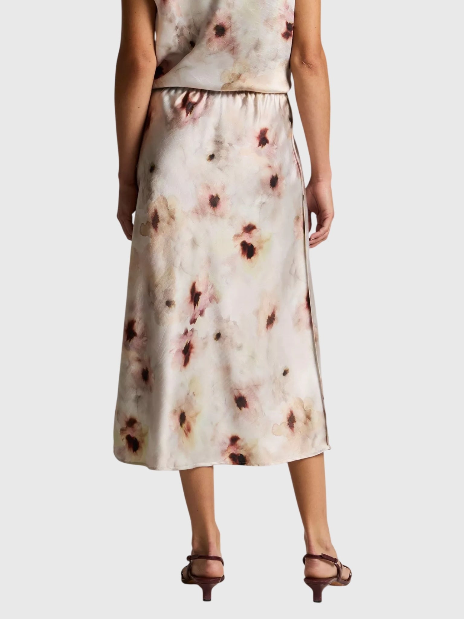 Vince Women's Watercolor Floral Satin Slip-Skirt - Saint Bernard