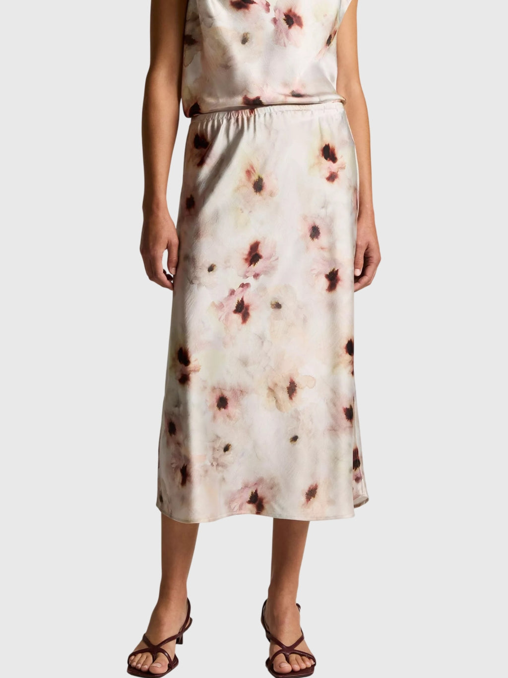 Vince Women's Watercolor Floral Satin Slip-Skirt - Saint Bernard