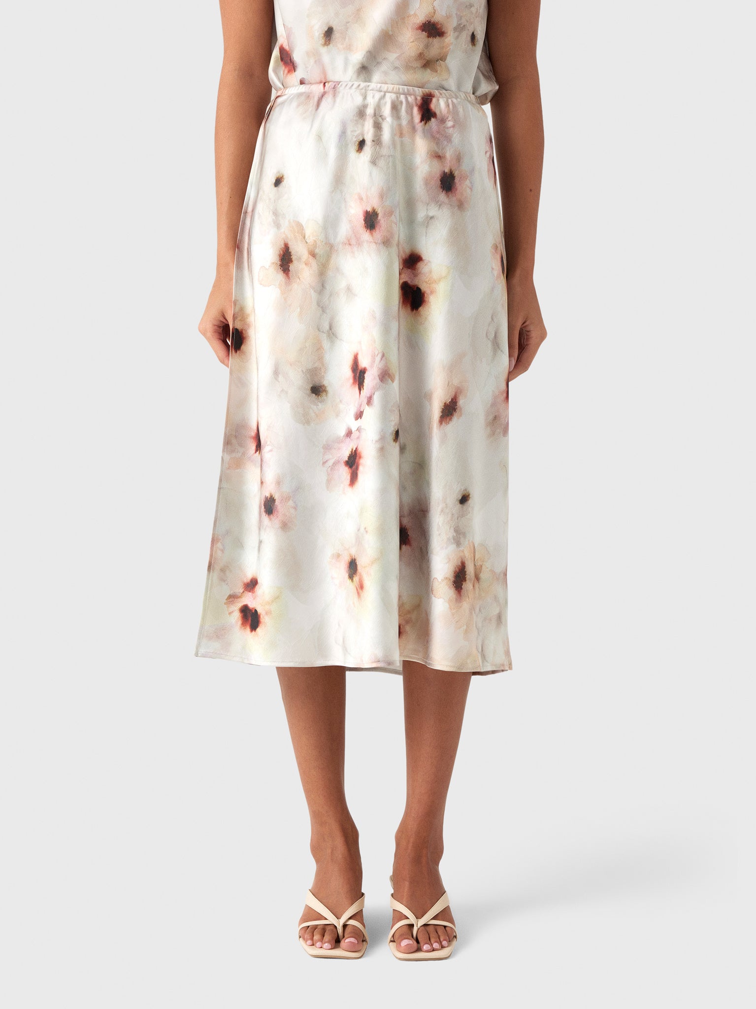 Vince Women's Watercolor Floral Satin Slip-Skirt - Saint Bernard