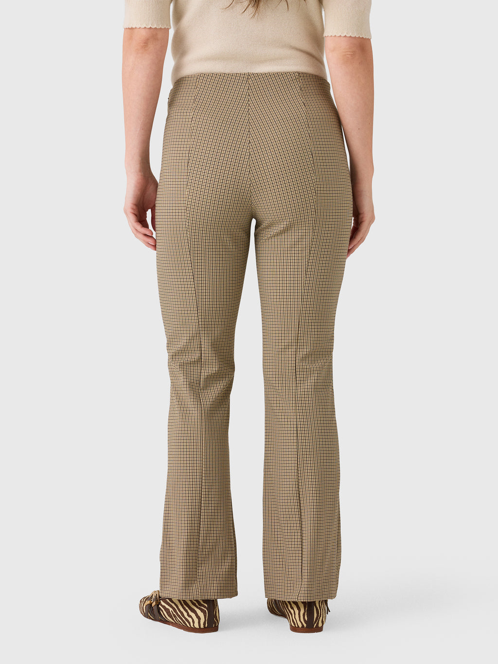 Vince Women's Niki Plaid Mid-Rise Crop Flare Pant - Saint Bernard