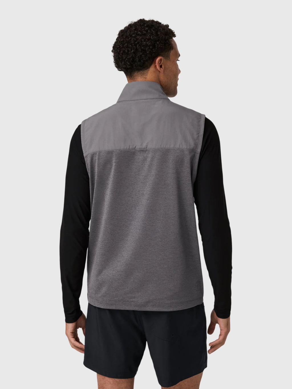 Vuori Men's Sunday Element Vest - Saint Bernard