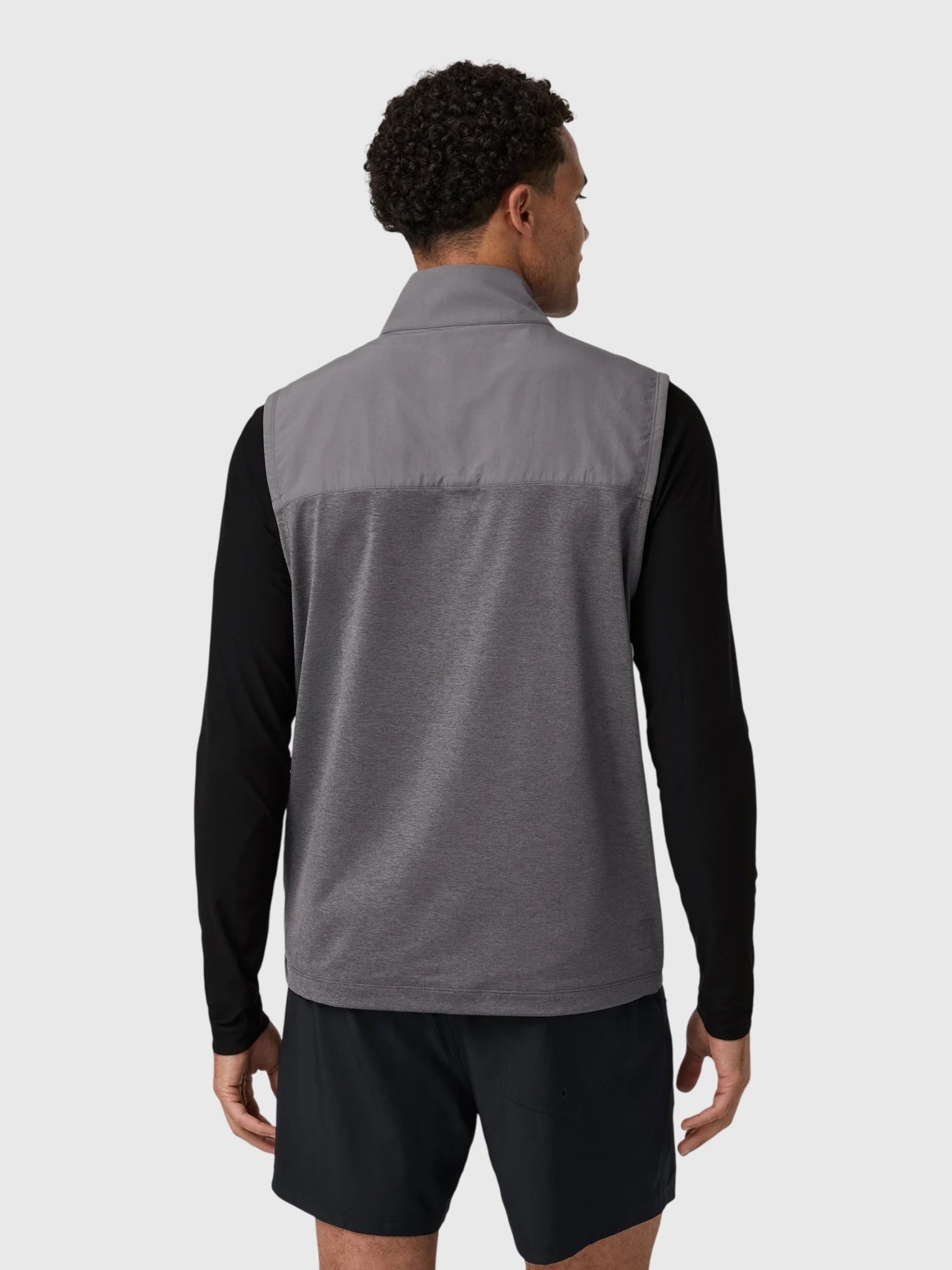 Vuori Men's Sunday Element Vest - Saint Bernard