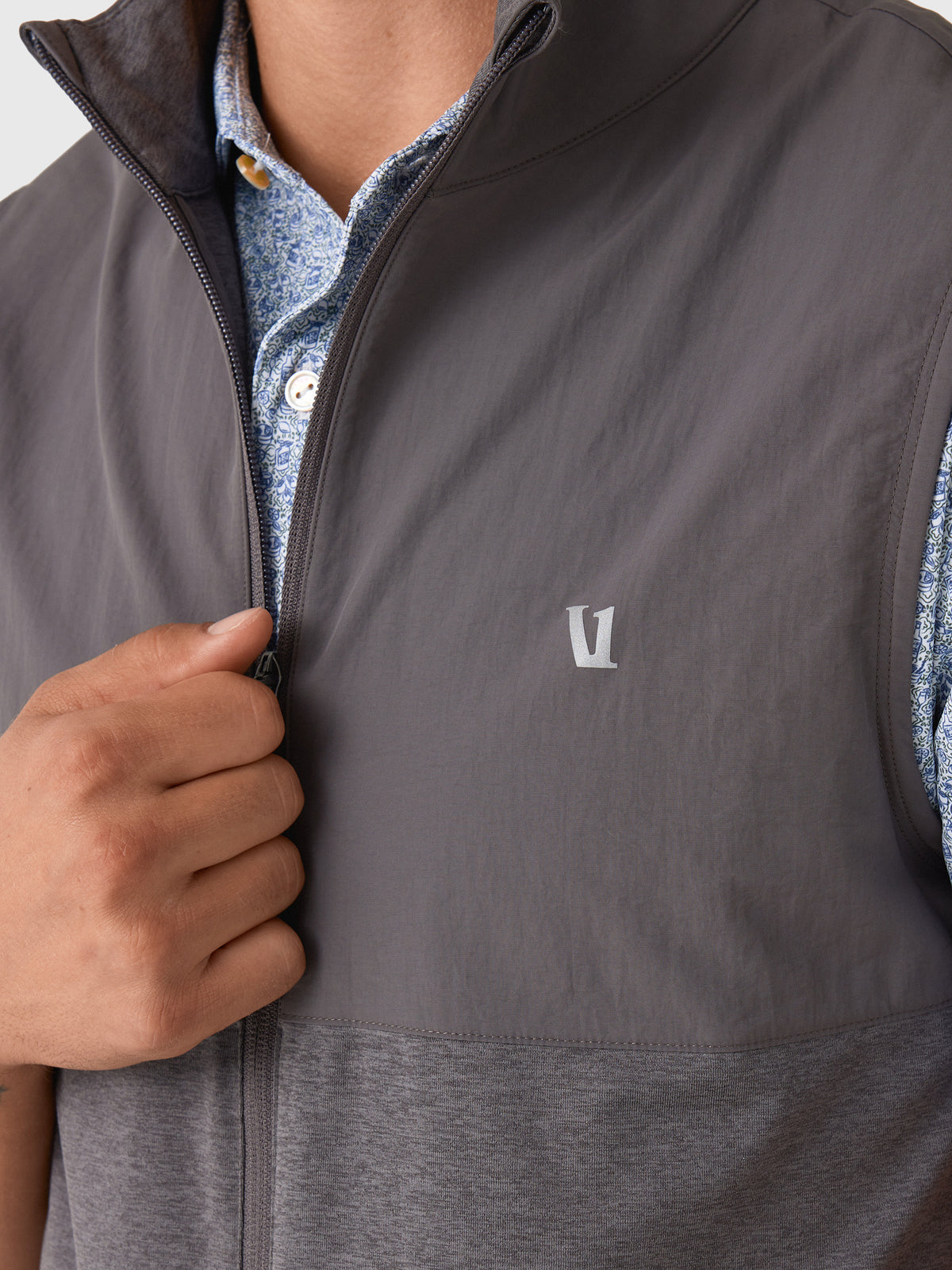 Vuori Men's Sunday Element Vest - Saint Bernard