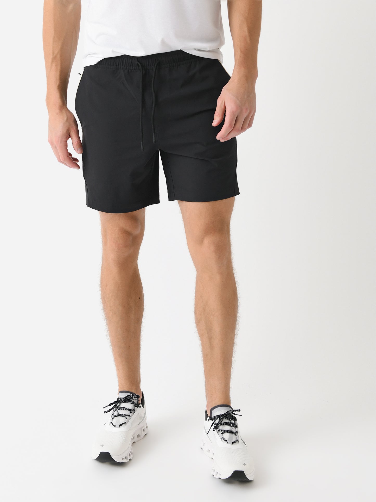 Vuori Men's Crosscourt Short - Saint Bernard