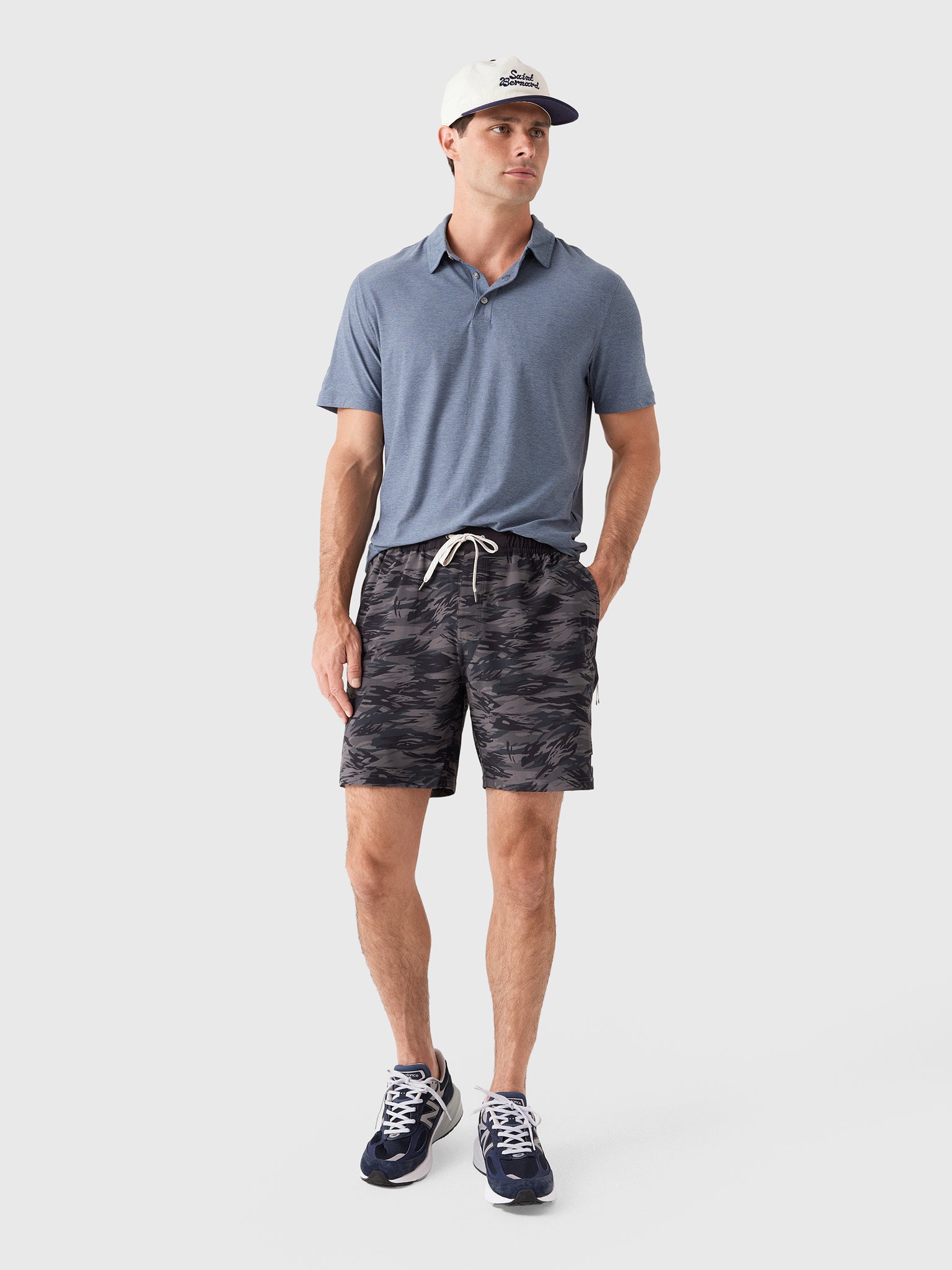 Vuori Men's Banks Session Unlined 7" Short - Saint Bernard