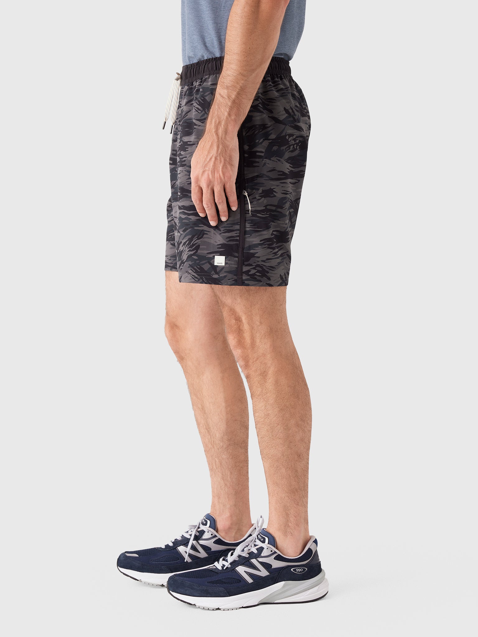 Vuori Men's Banks Session Unlined 7" Short - Saint Bernard