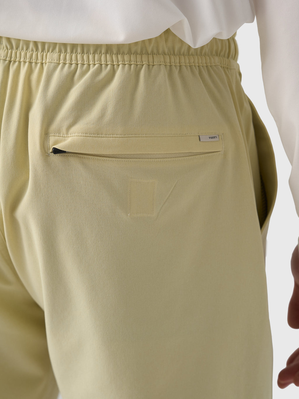 Vuori Men's Banks Session Unlined 7" Short - Saint Bernard