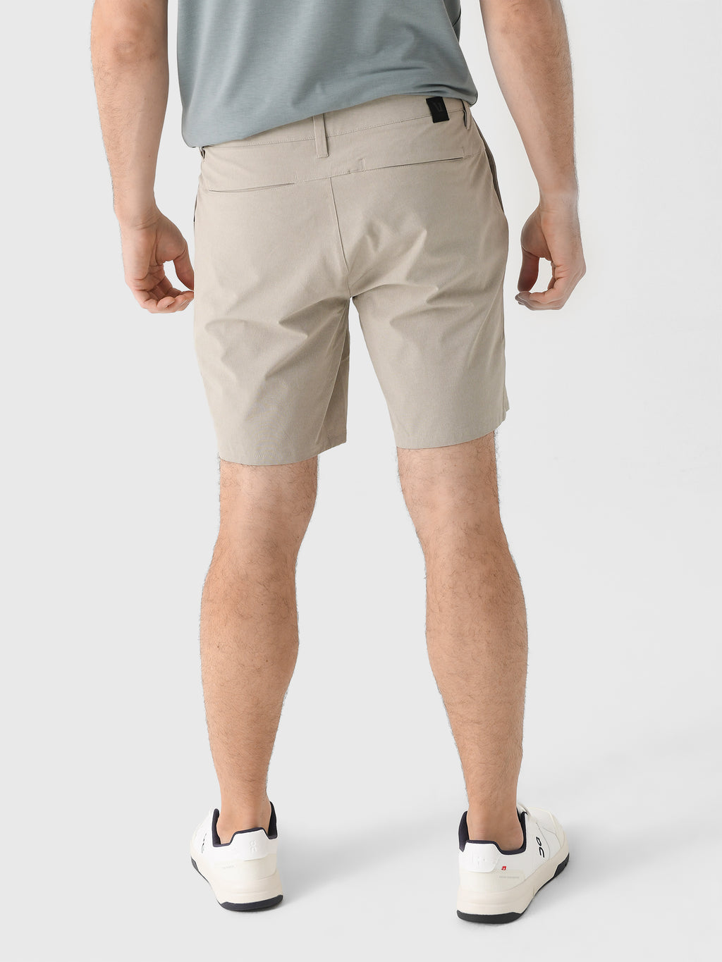 V368xKHAKI-alt2