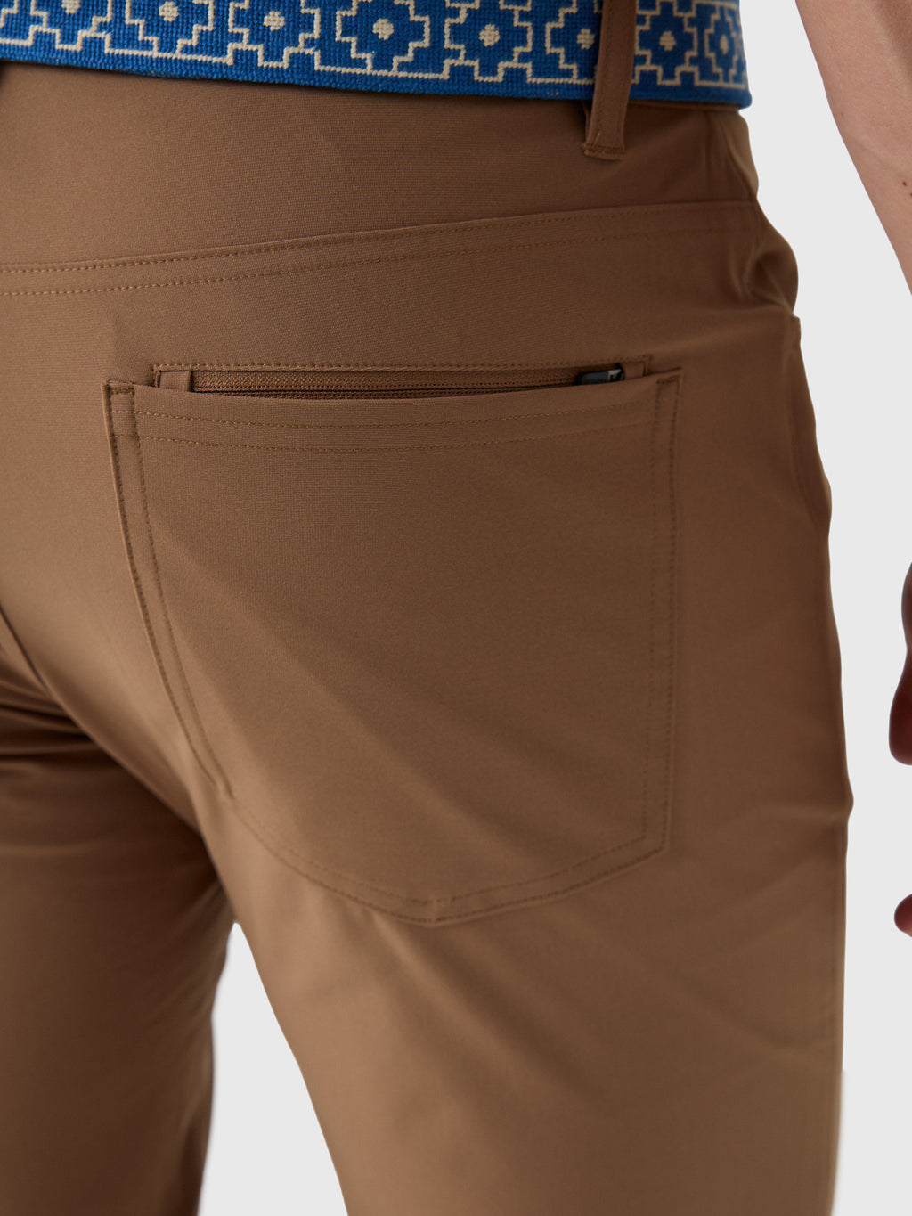 Vuori Men's Meta Athletic Slim Fit Pant - Saint Bernard