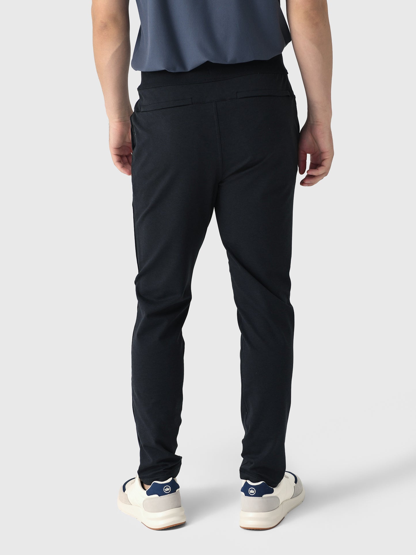 V435xBLACKHEATHER-alt3