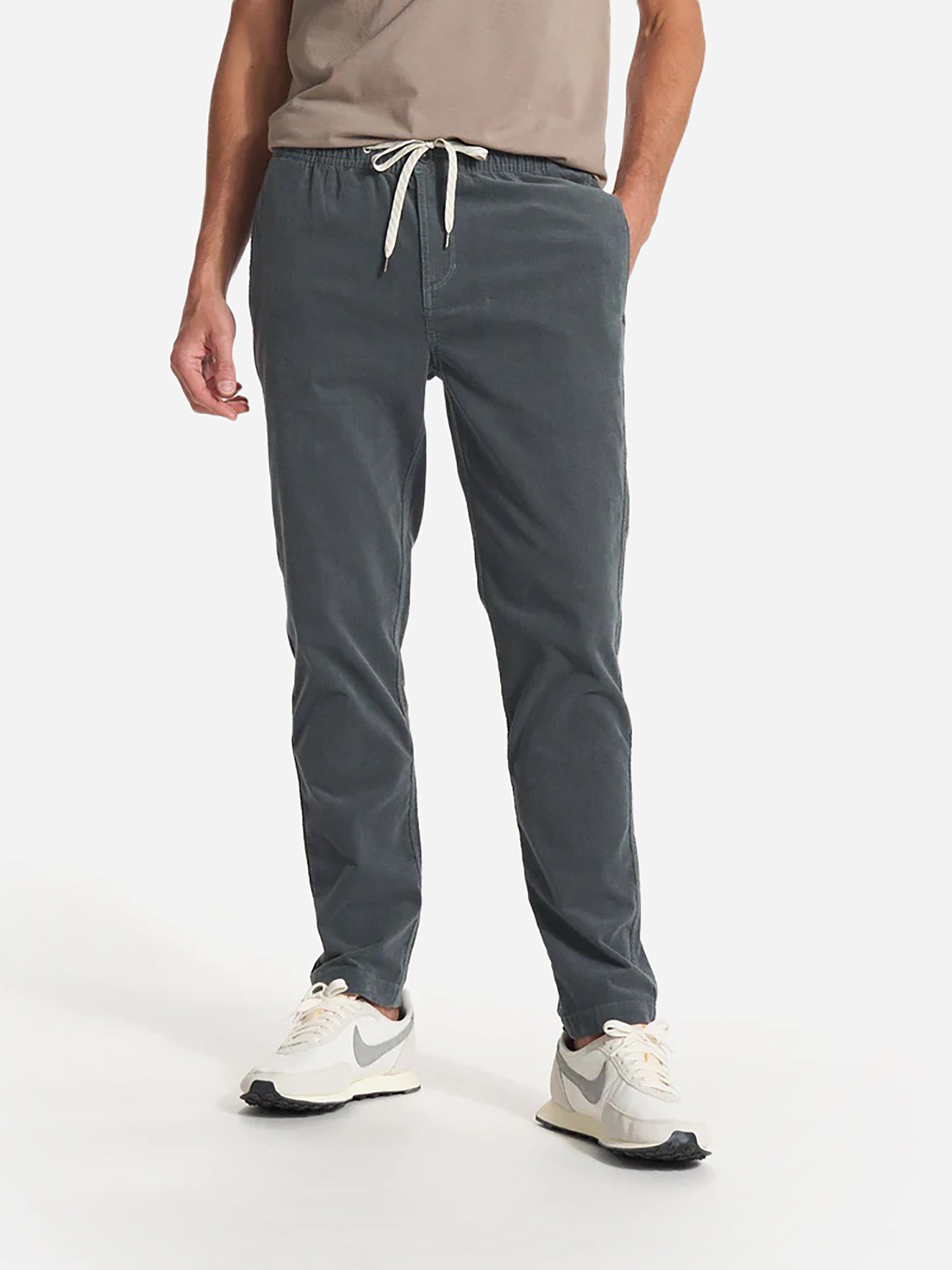 Vuori Men's Optimist Pant - Saint Bernard