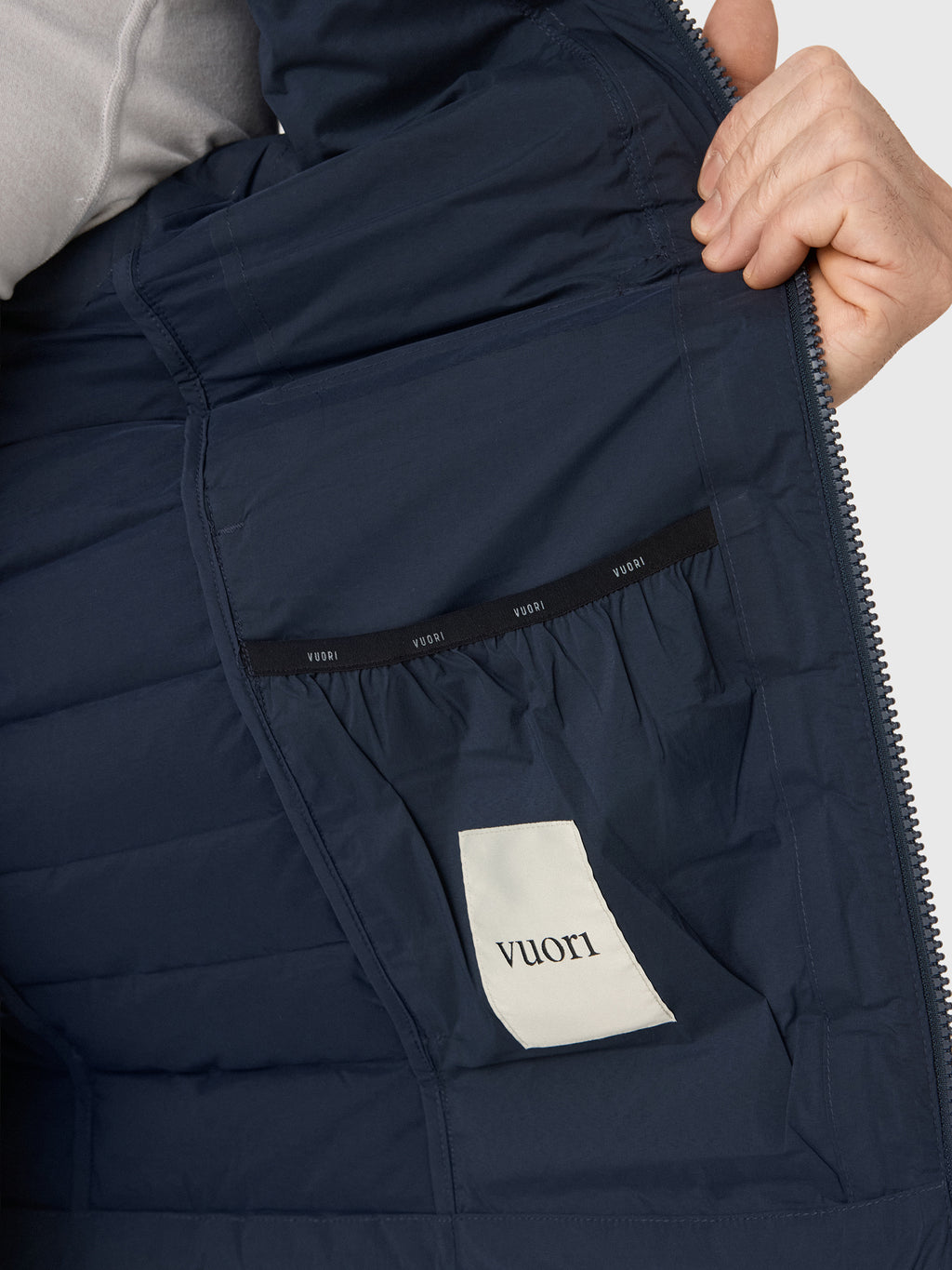 Vuori Men's Steadfast Insulated Vest - Saint Bernard
