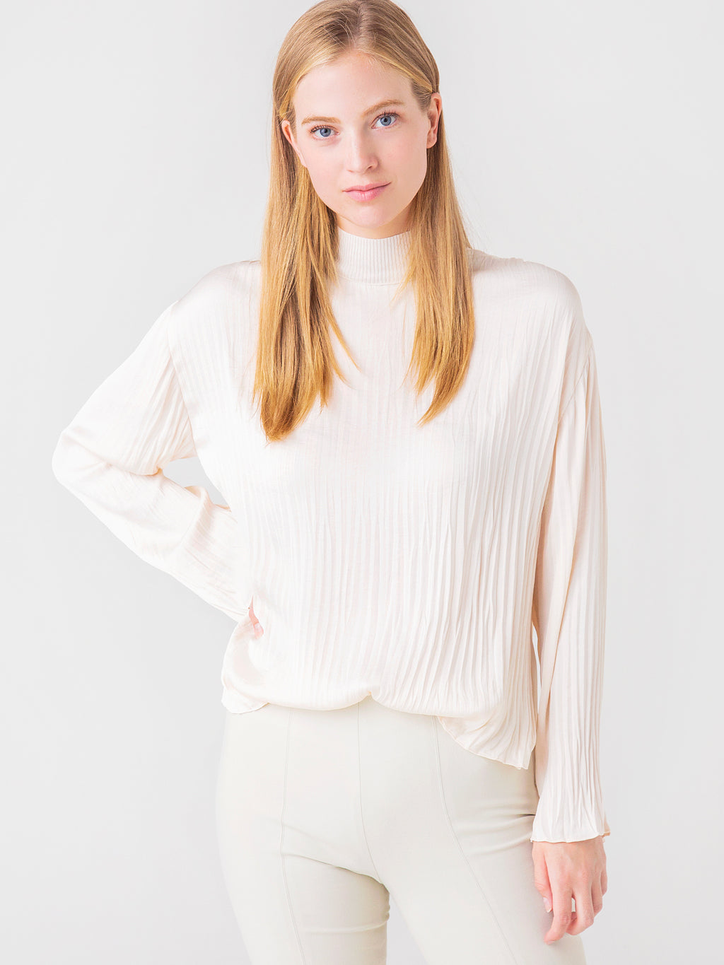 Vince Women's Mock NK Crushed Satin L/S Blouse - Saint Bernard