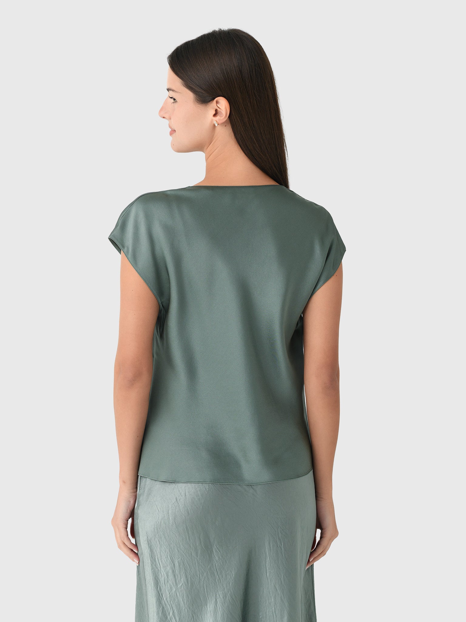 V796112595xDEEPPATINA-alt3