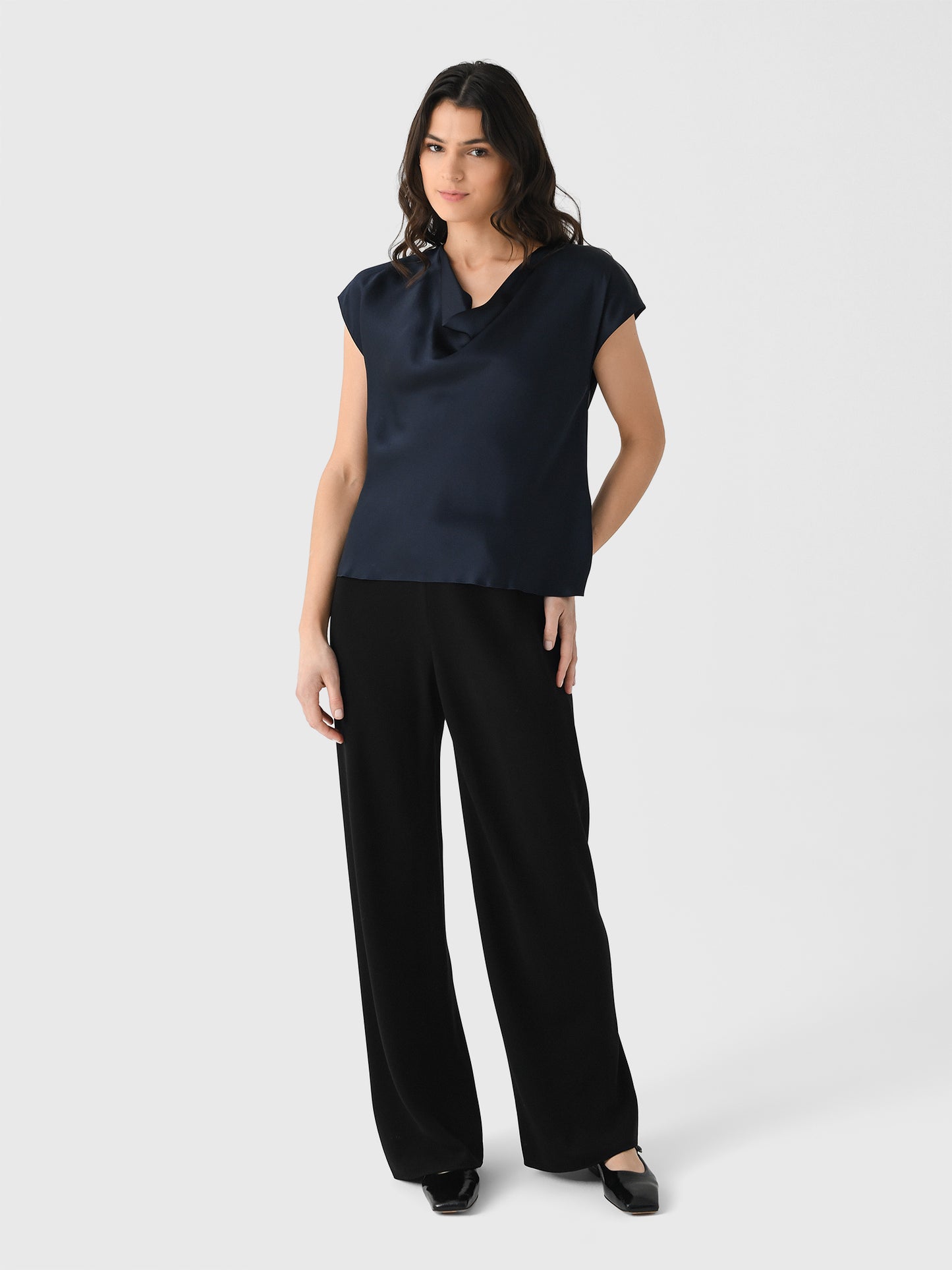 V916021907xBLACK-alt1