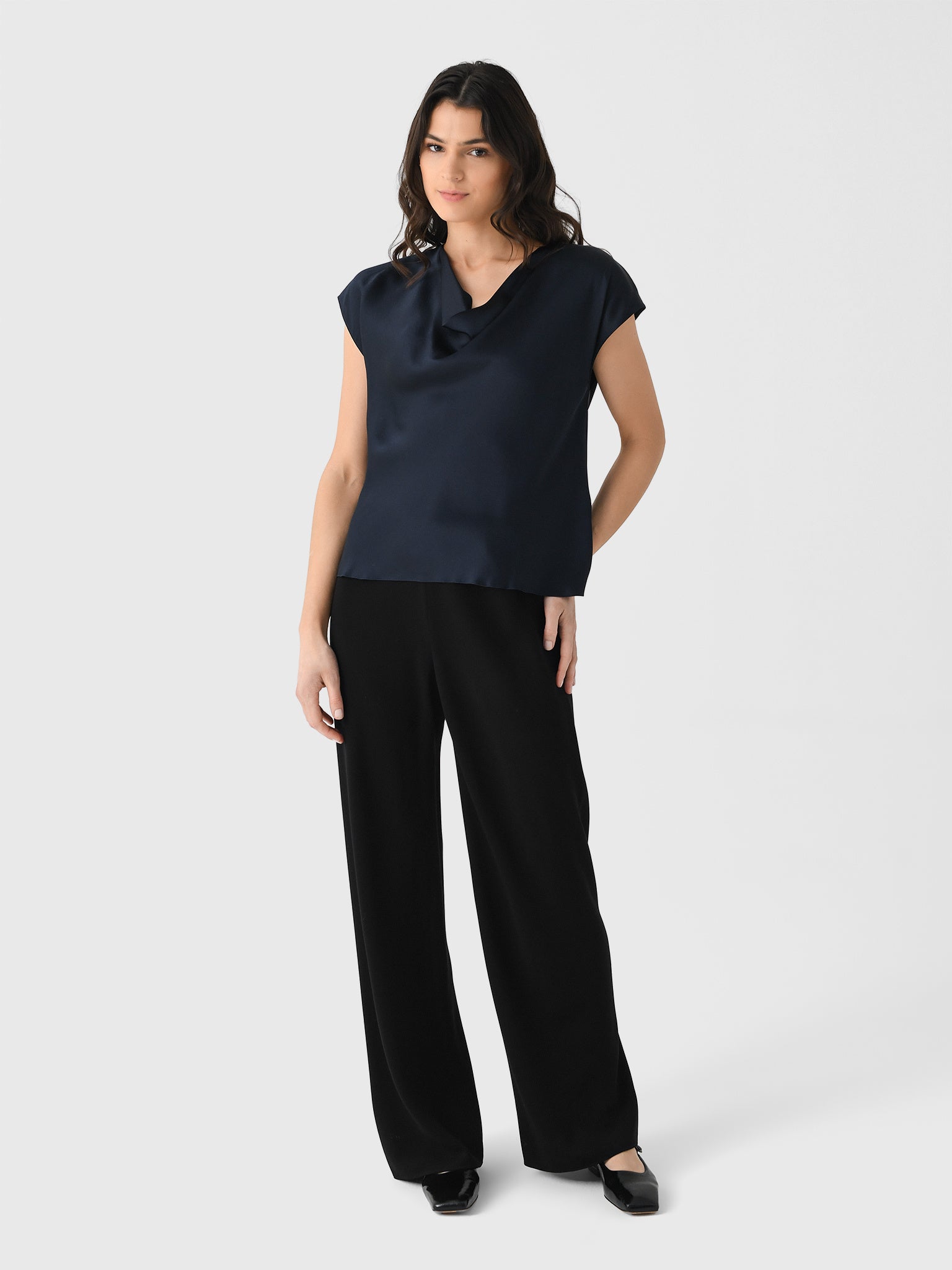 V916021907xBLACK-alt1