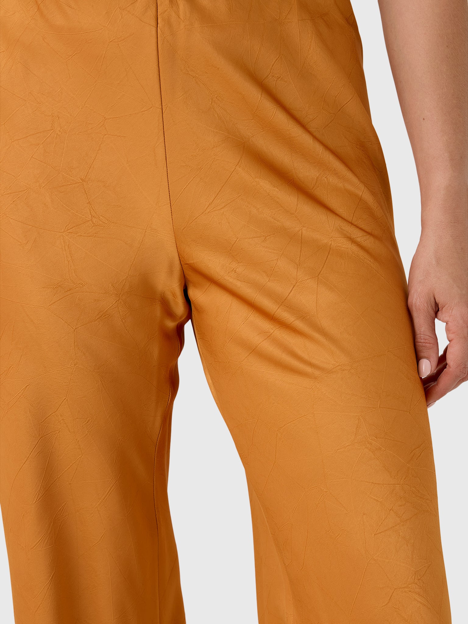 Vince Women's Colette High-Rise Crushed Satin Bias Pant - Saint Bernard