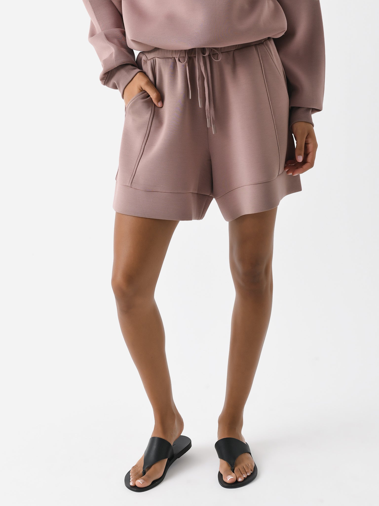 Varley Women's Alder High Rise Short - Saint Bernard