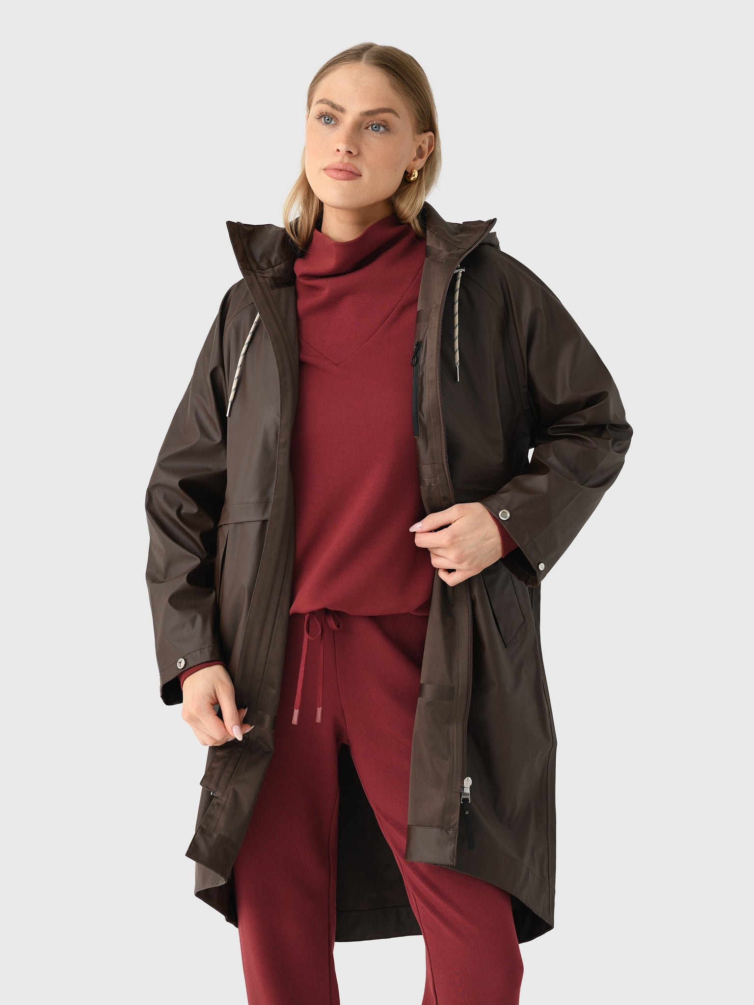 Varley Women's Kirsten Raincoat - Saint Bernard