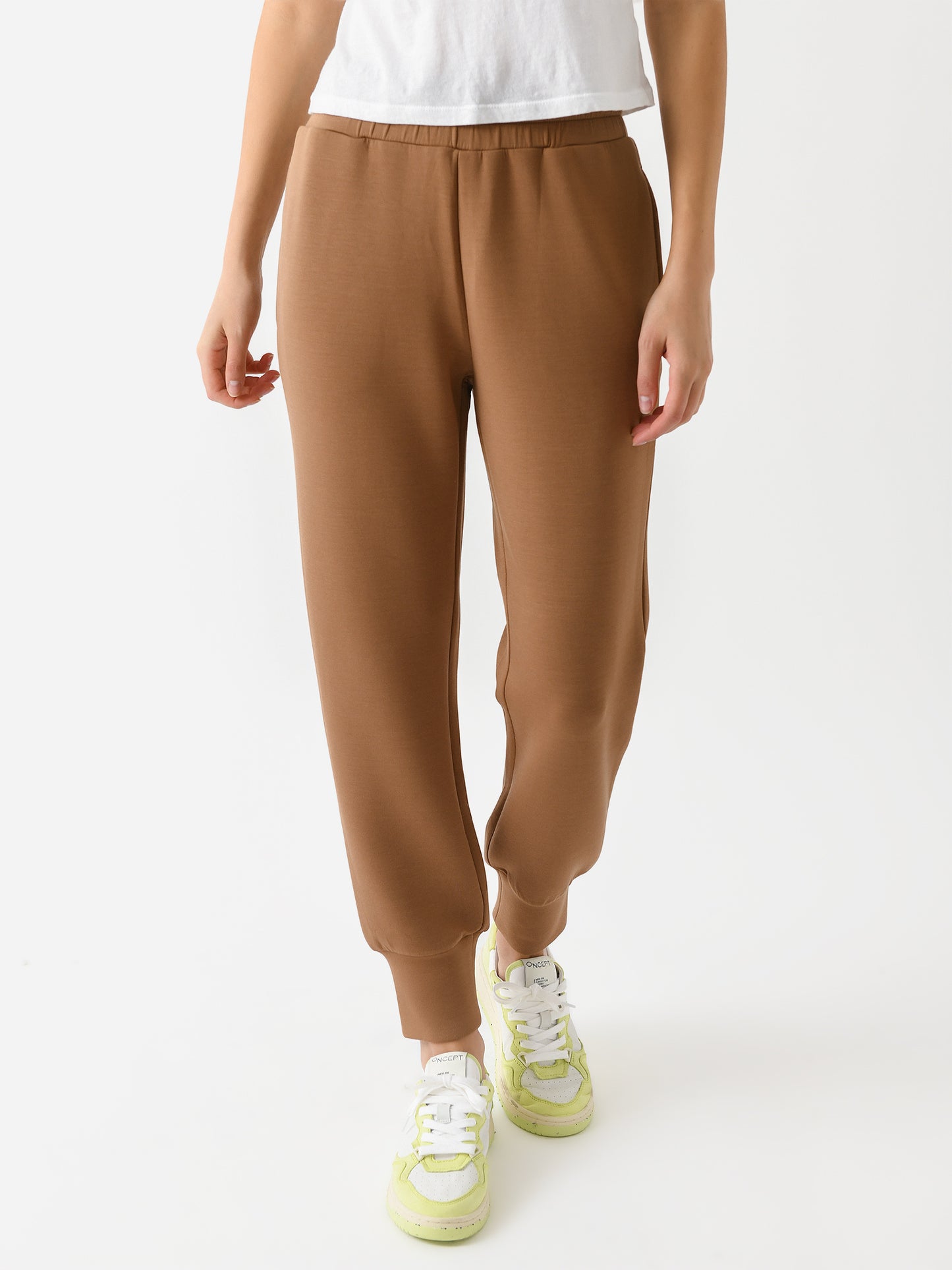 Varley Women's Slim Cuff Pant - Saint Bernard