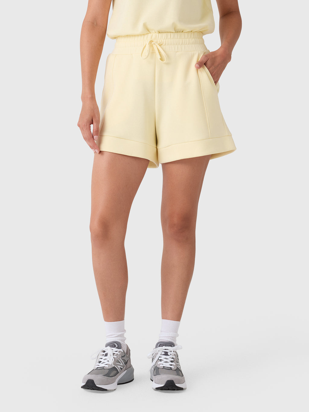 Varley Women's Atrium High Rise Short - Saint Bernard