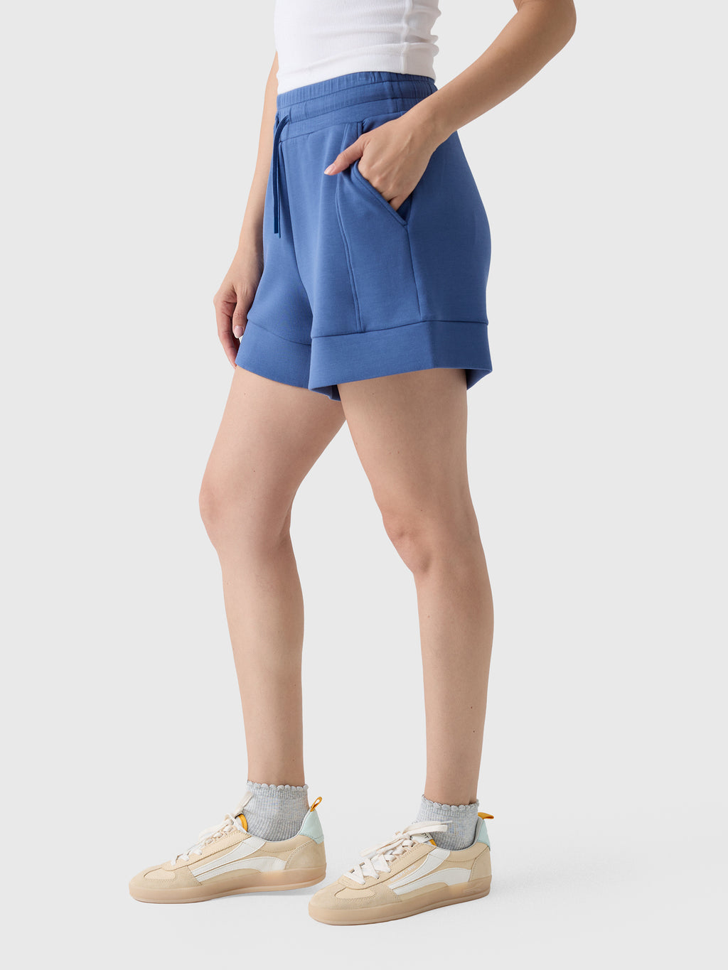 Varley Women's Atrium High Rise Short - Saint Bernard