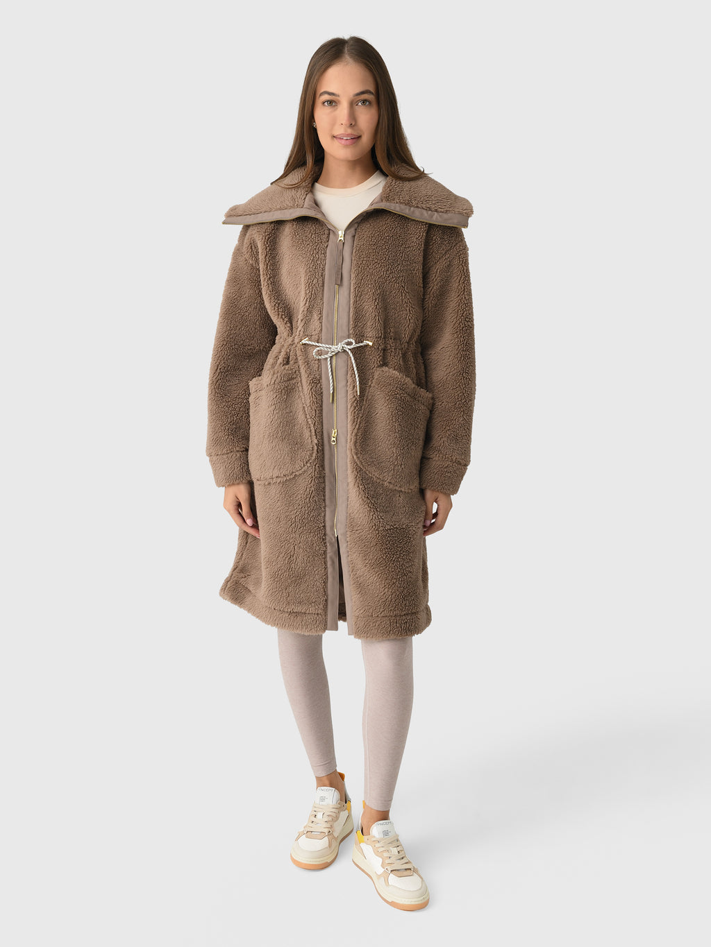 VAR02219xASHTAUPE-alt1