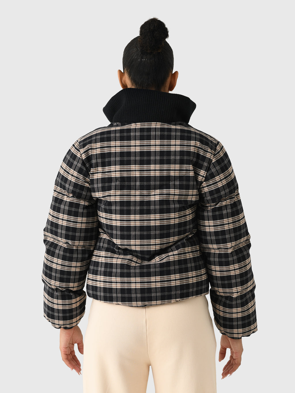VAR02666xNAVYCHECK-alt2