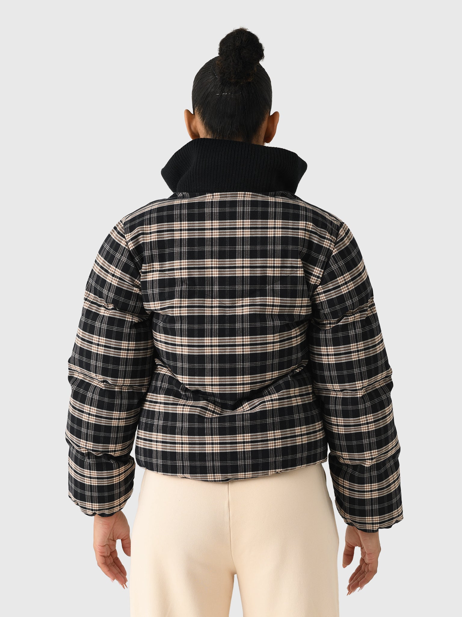 VAR02666xNAVYCHECK-alt2
