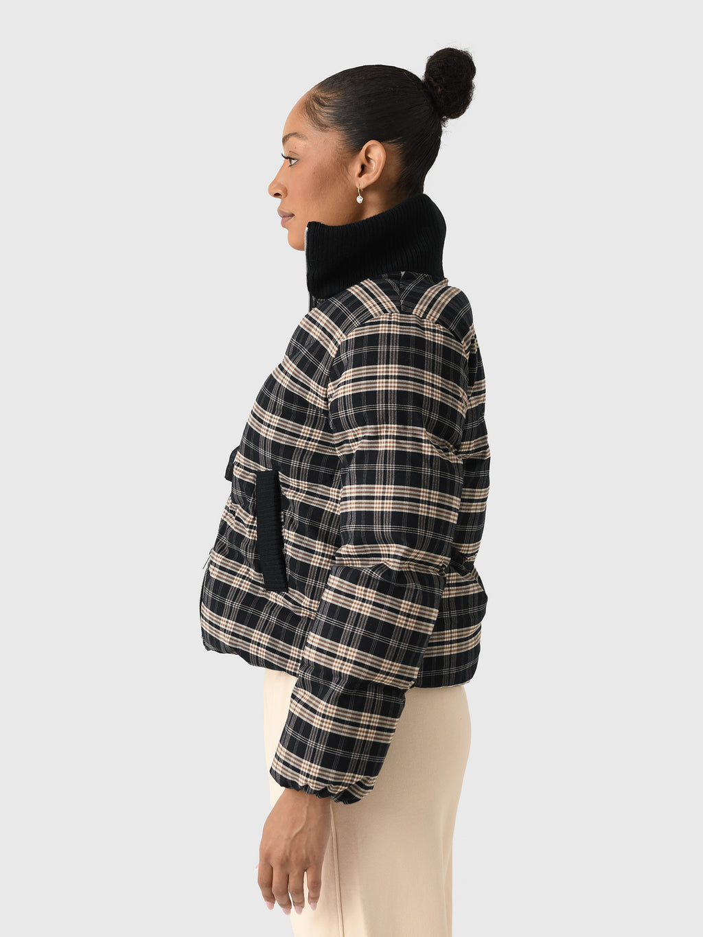 VAR02666xNAVYCHECK-alt2