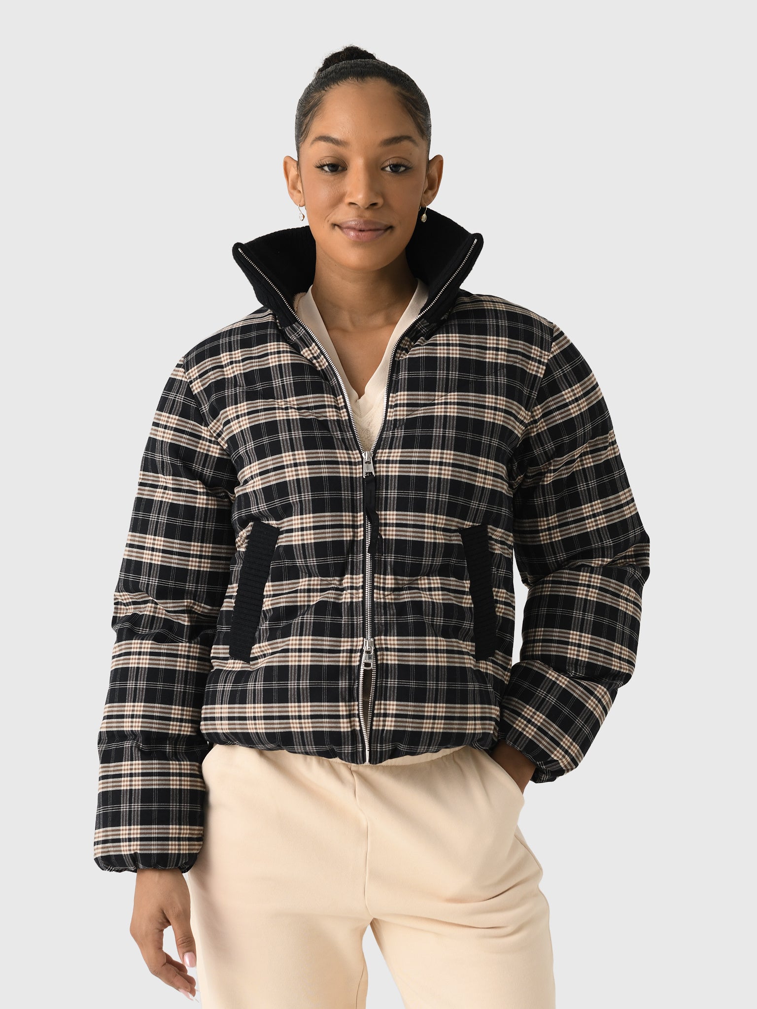 Varley Women's Bryony Short Puffer Jacket - Saint Bernard