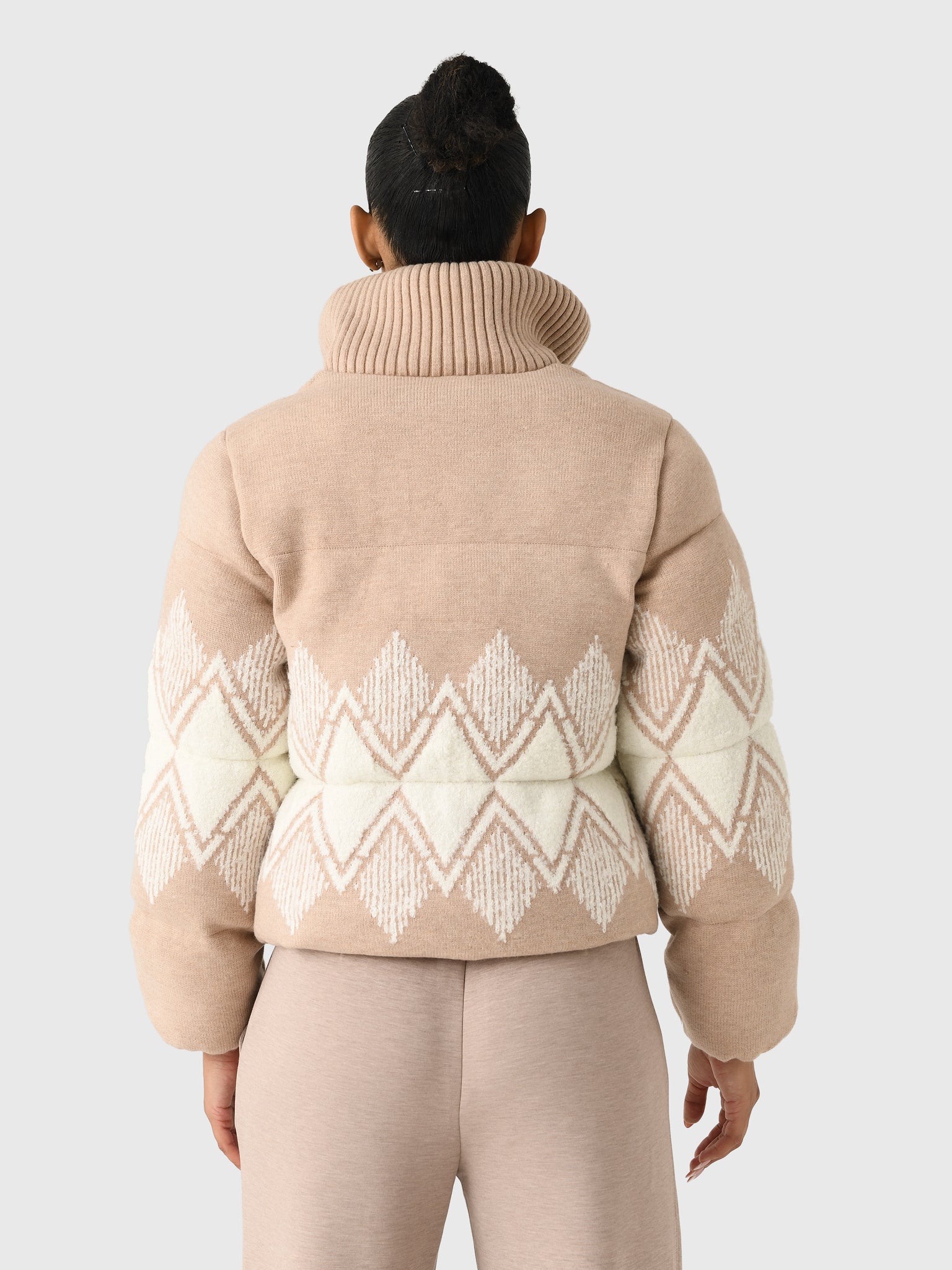 VAR02844xLIGHTTAUPE-alt2